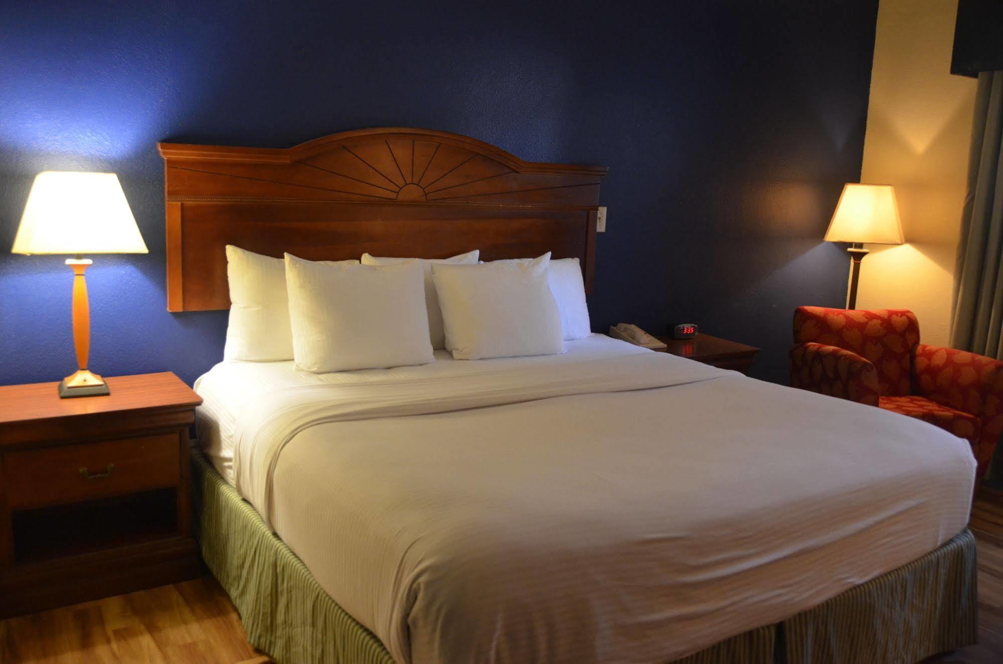 Eagles Nest Inn Statesboro Εξωτερικό φωτογραφία