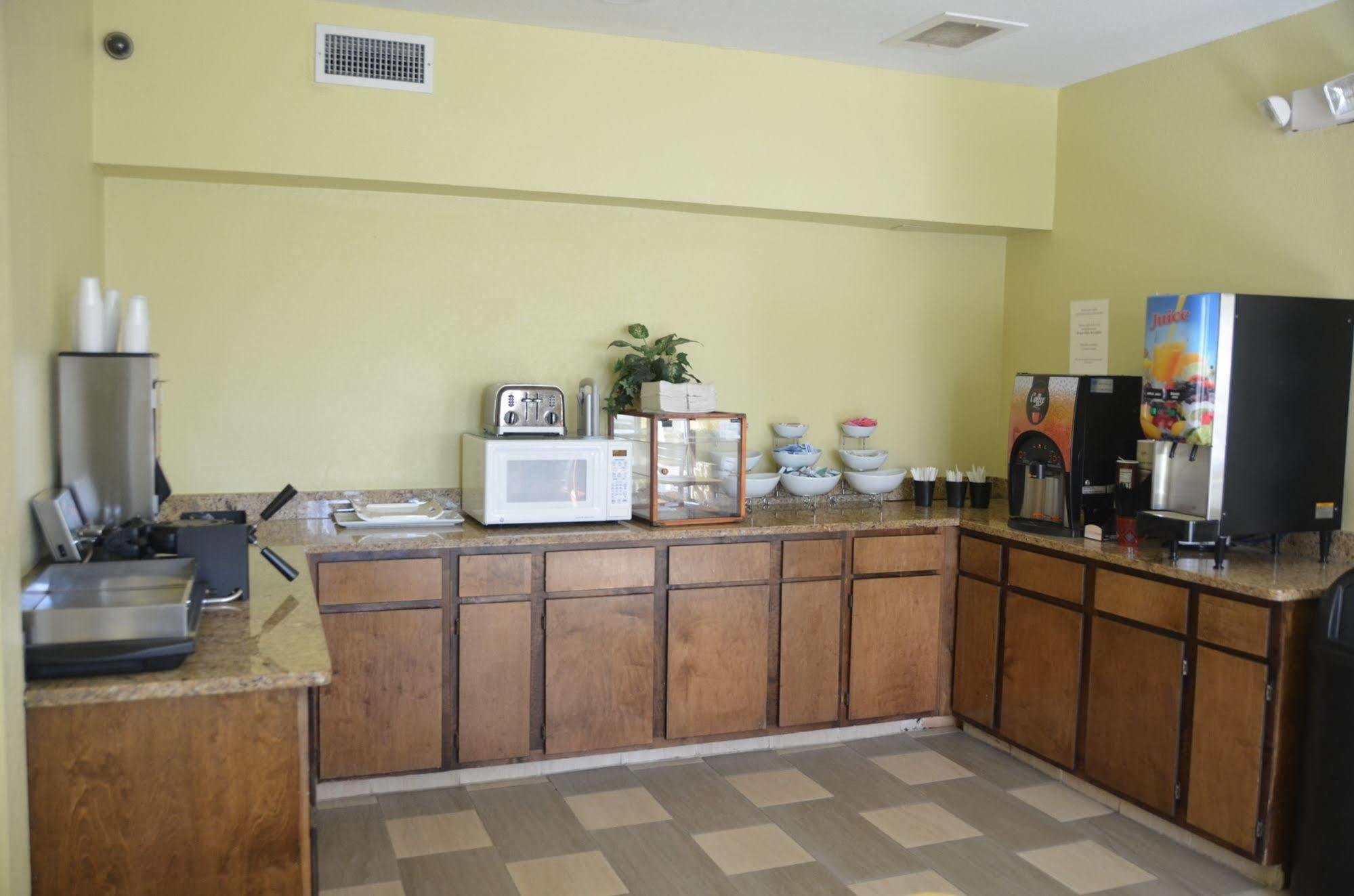 Eagles Nest Inn Statesboro Εξωτερικό φωτογραφία